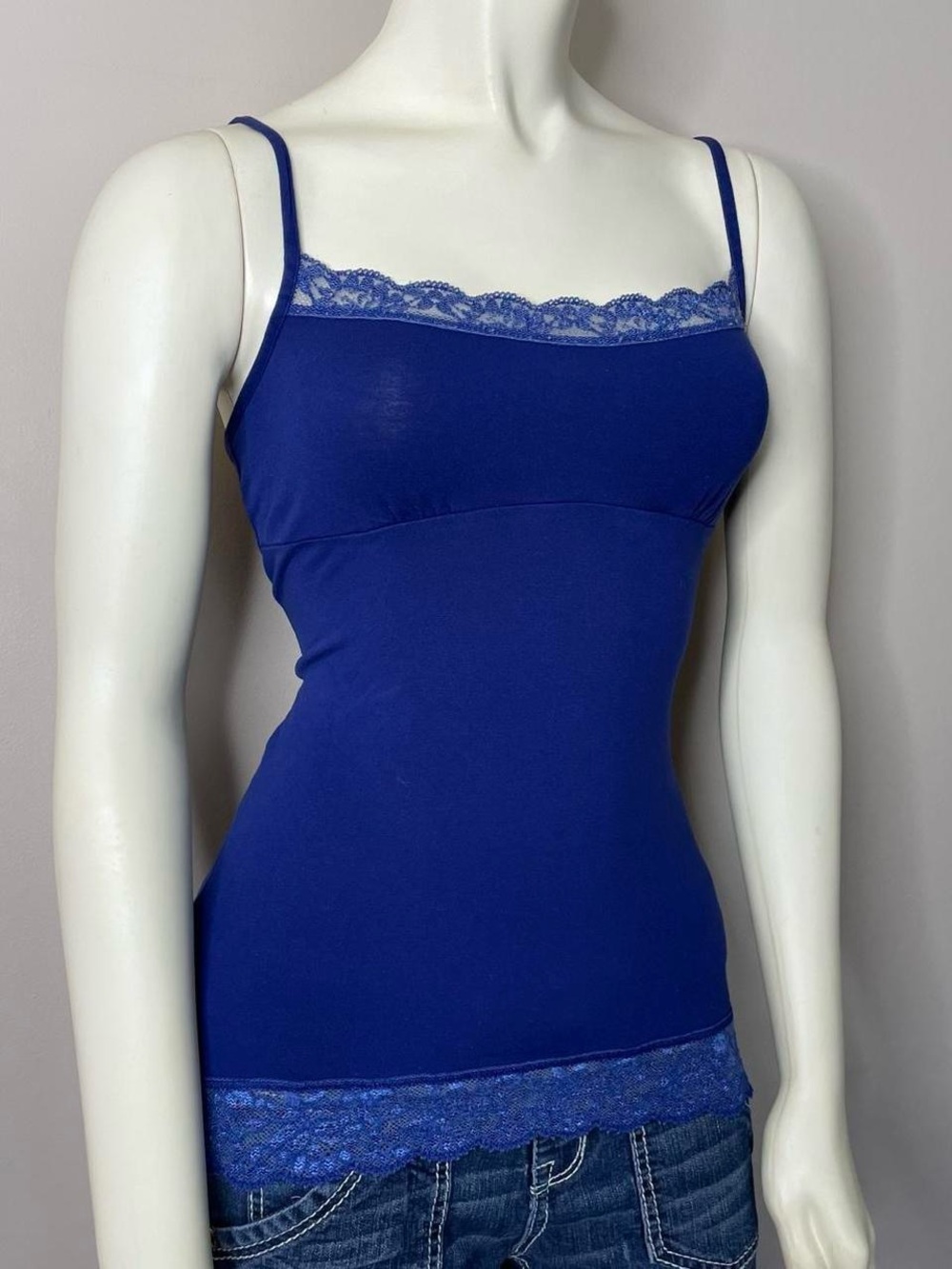 Vintage Y2K blue lace trim cami by Tezenis